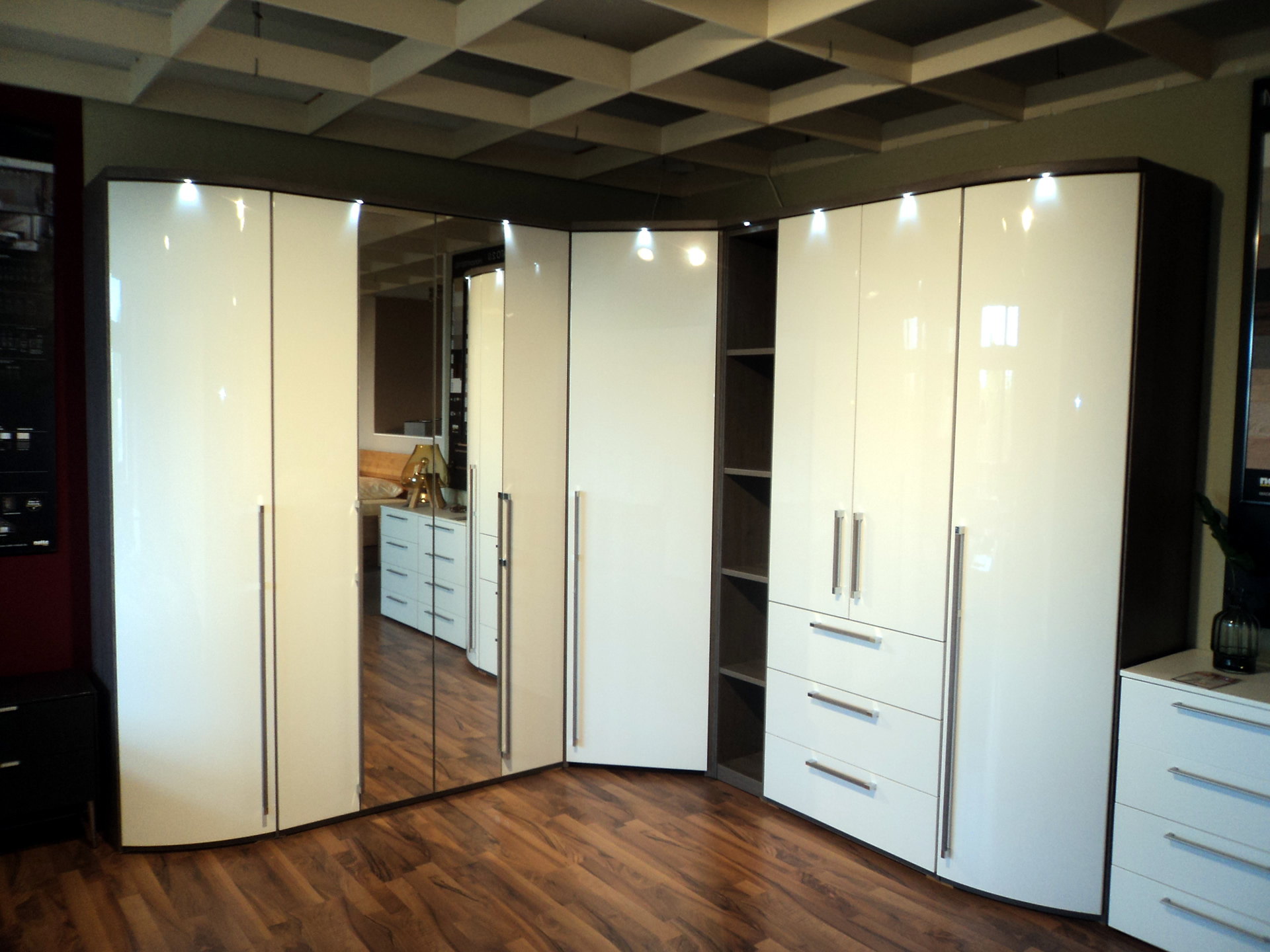 Eckkleiderschrank Horizont von Nolte